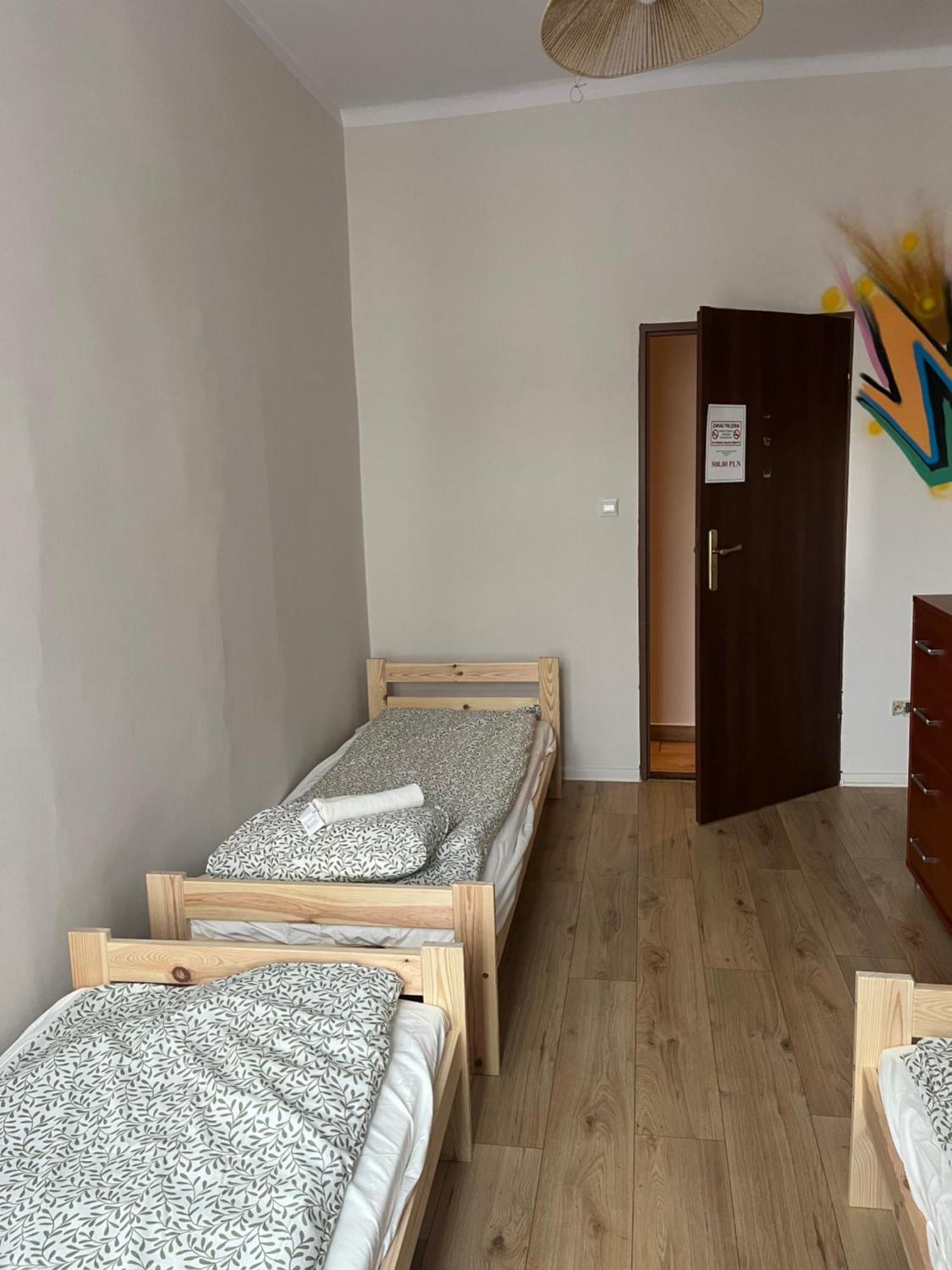 Hostel Graffiti Красков Екстериор снимка