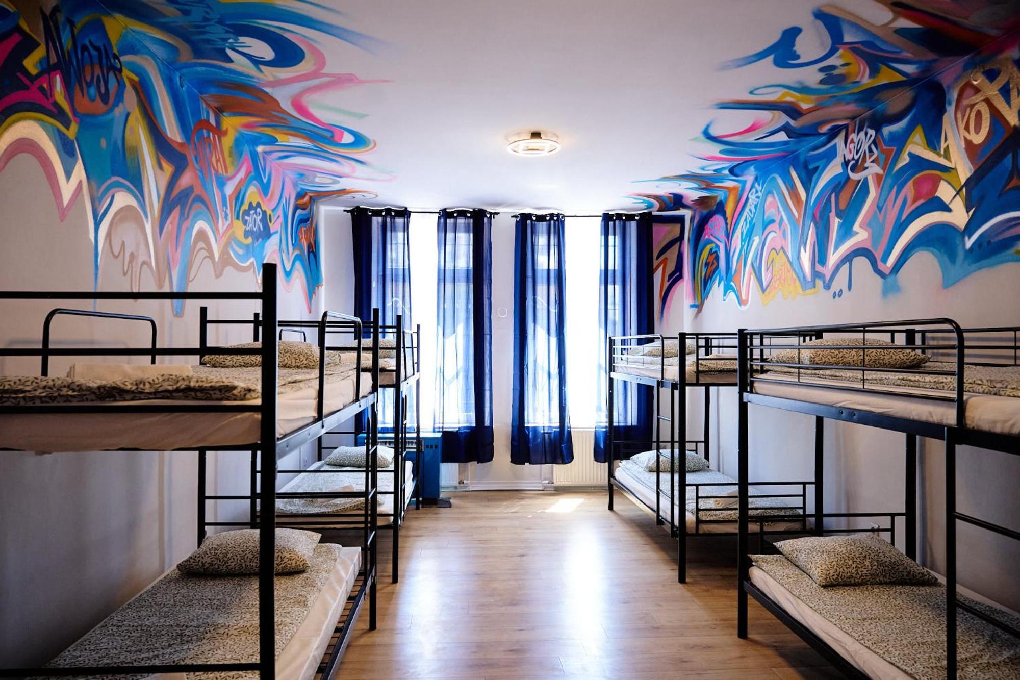 Hostel Graffiti Красков Екстериор снимка