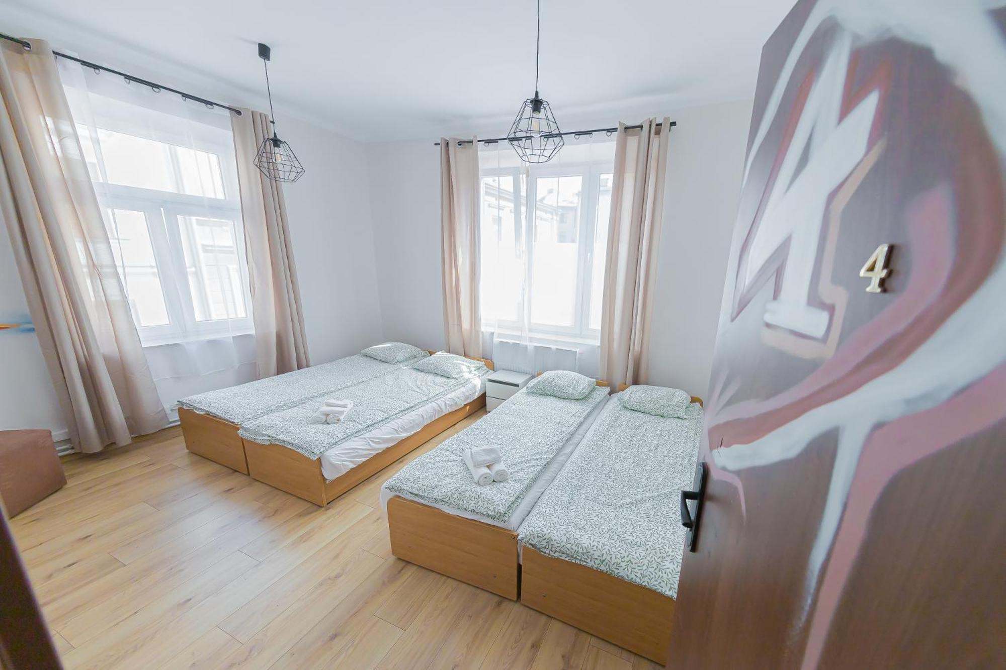 Hostel Graffiti Красков Екстериор снимка