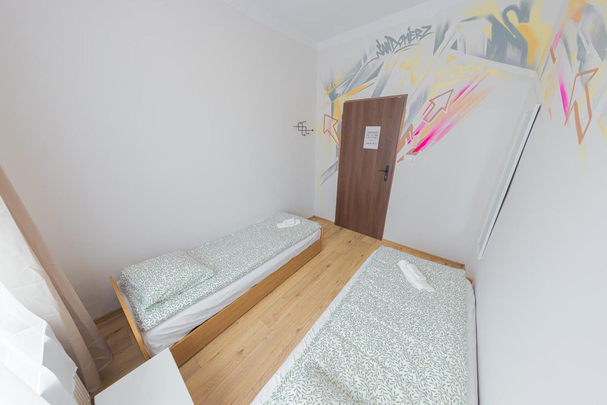 Hostel Graffiti Красков Екстериор снимка